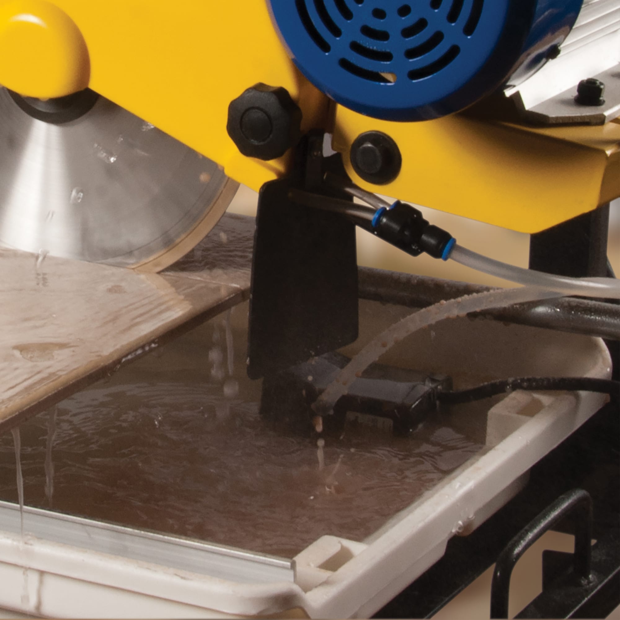 Water Pump for 60010%2C 60020 and 60060 Wet Tile Saws (120V) - 2