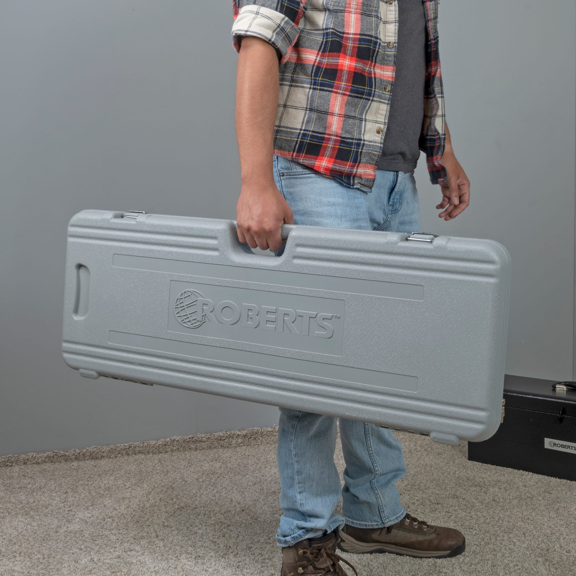 Case with Three 3' Extension Tubes for Carpet Stretchers - 7