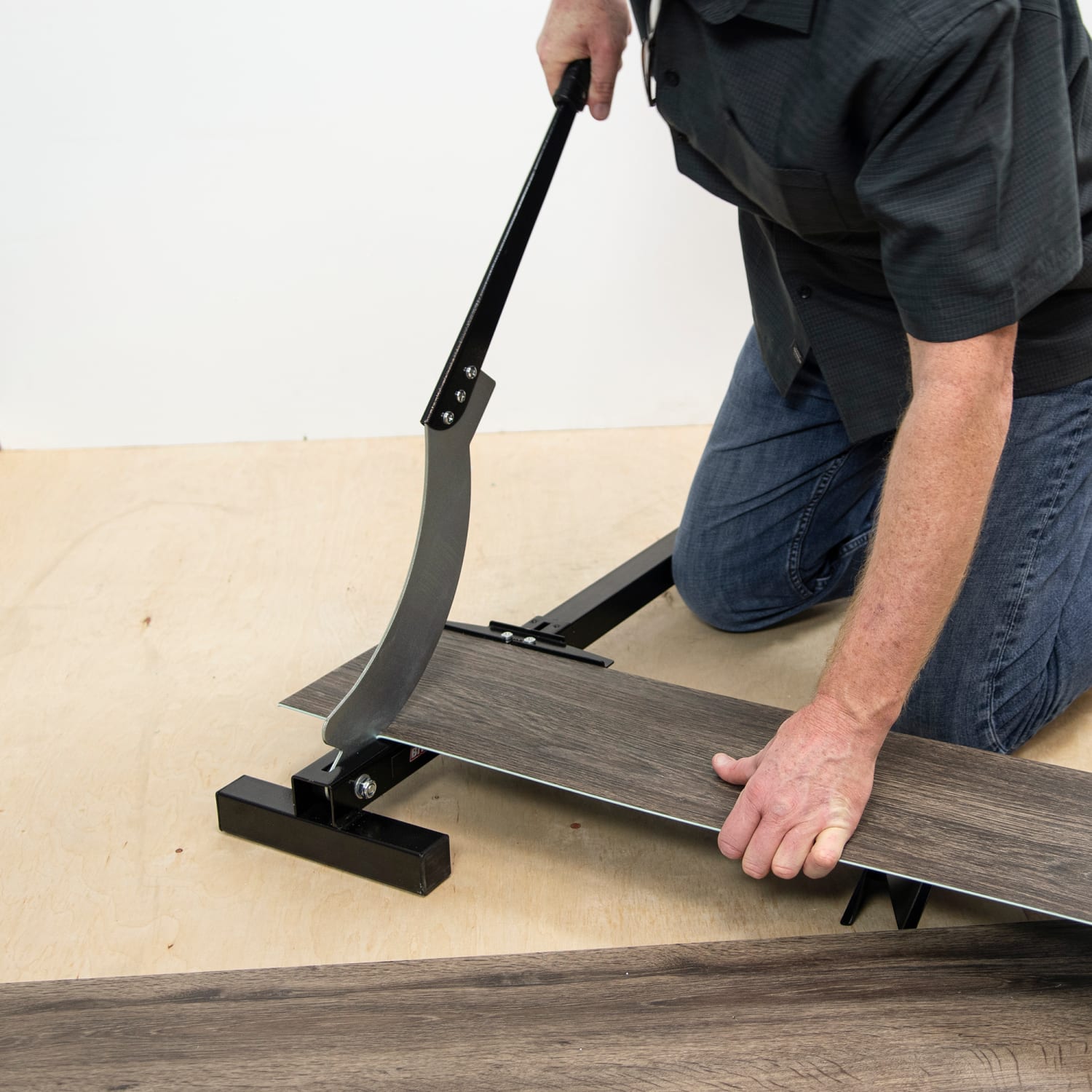 12" Flooring Cutter for Laminate and Vinyl Floors - 4